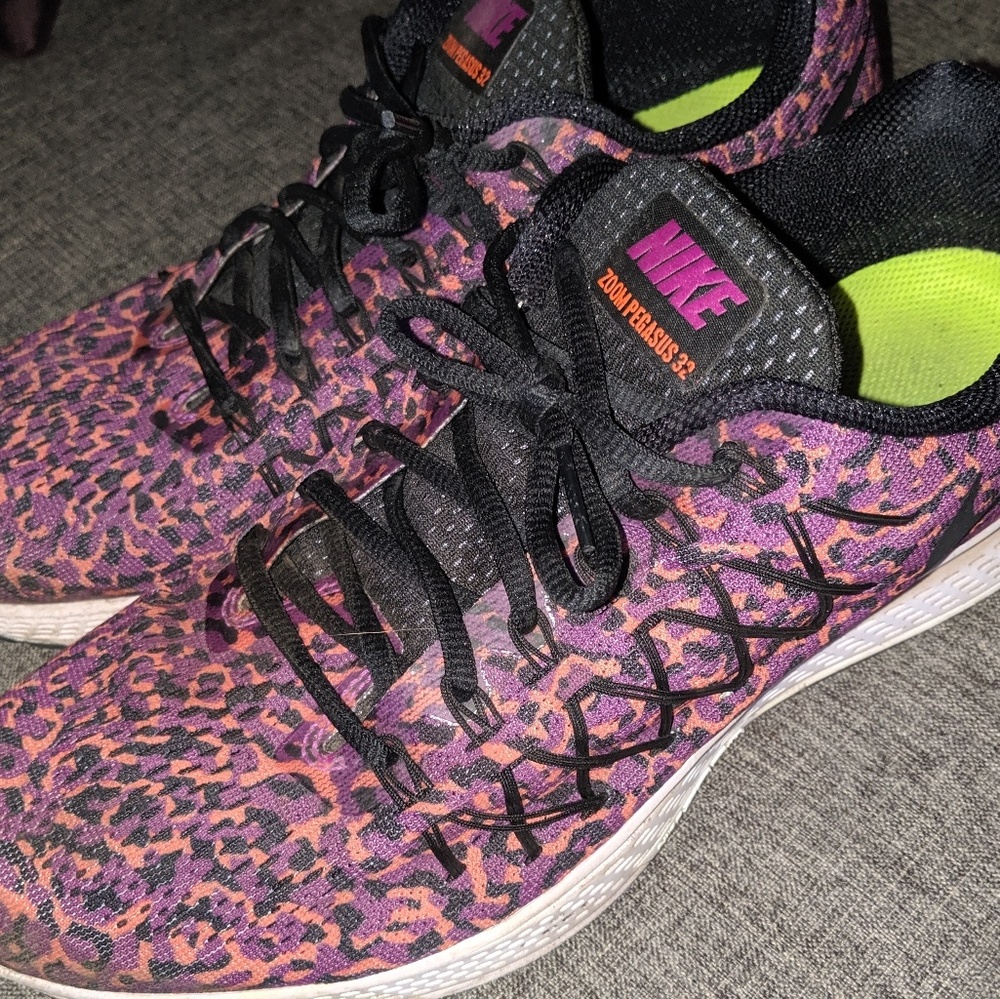Nike shoes